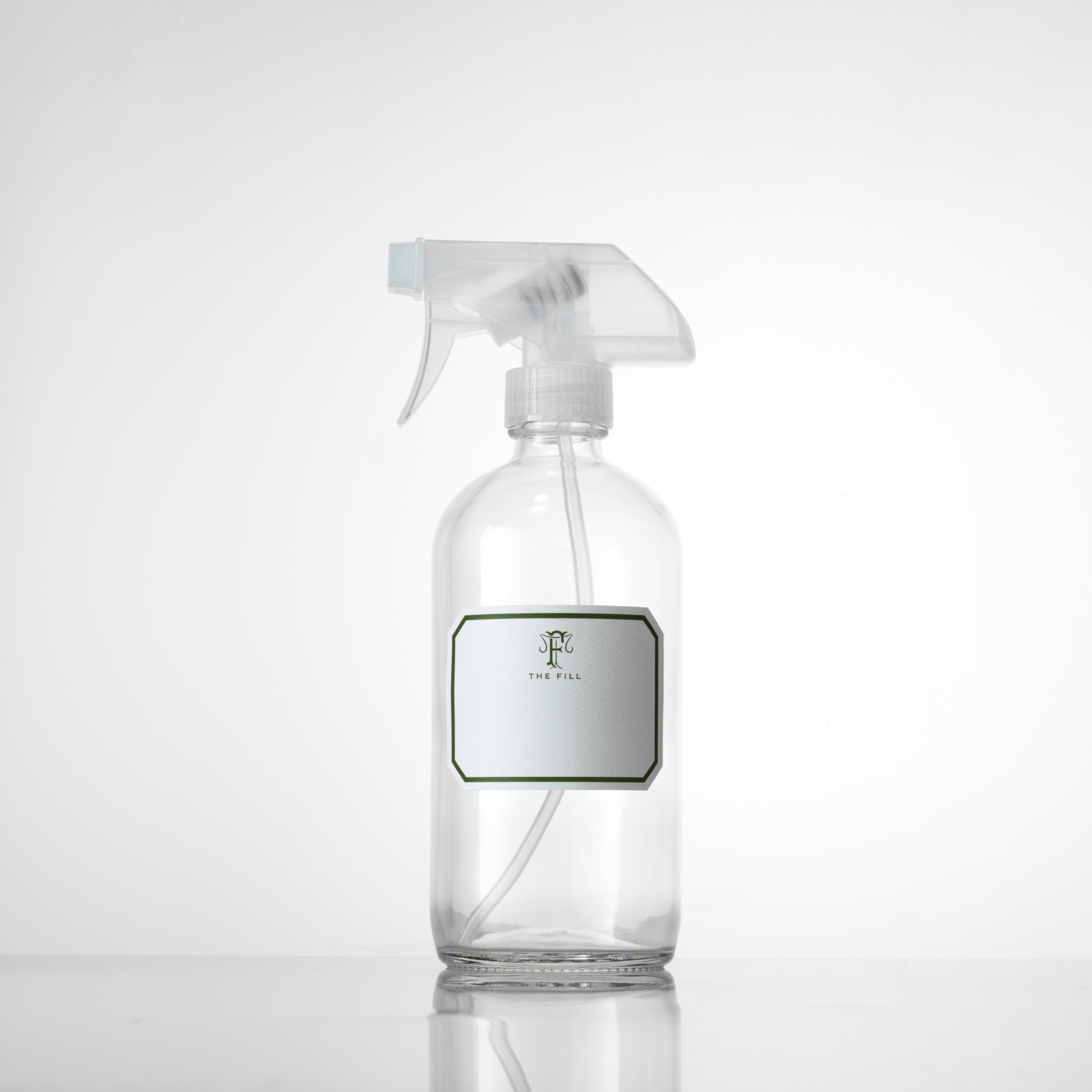 GlassSprayBottle_e590c166-f02e-4a73-befc-50dde1d66686.png